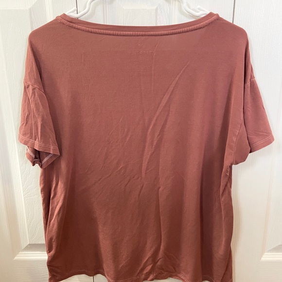 American Eagle T-shirt Tee Top - Picture 4 of 4